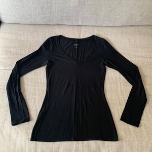 Express Sexy Basic V-Neck Long Sleeve Shirt